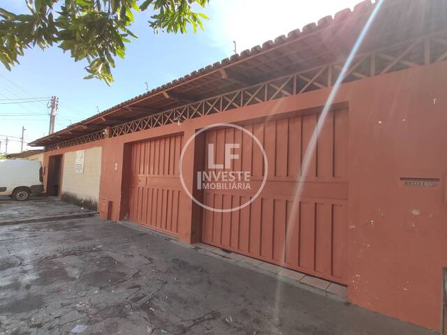 #20 - Casa para Venda em Aparecida de Goiânia - GO - 1