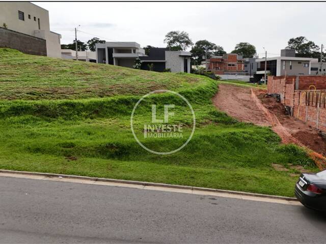 Venda em Jardins Bolonha - Senador Canedo