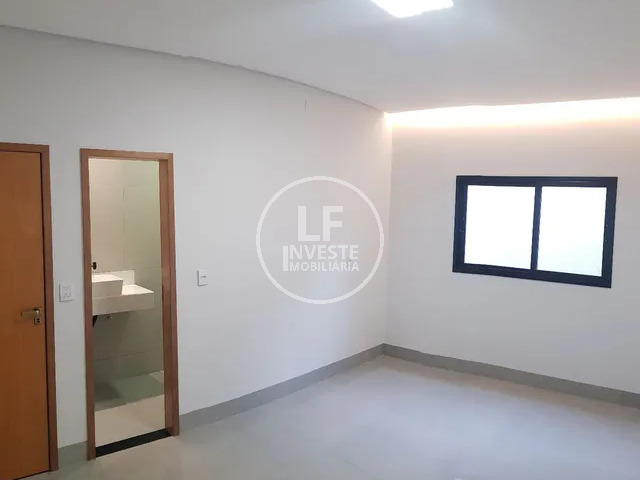 Casa para Venda em Goiânia - 5