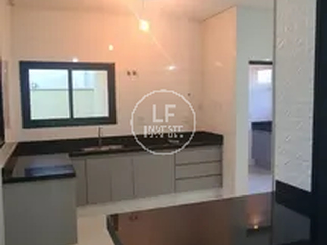 Casa para Venda em Goiânia - 5