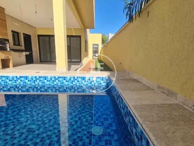 #328 - Casa para Venda em Goiânia - GO - 3