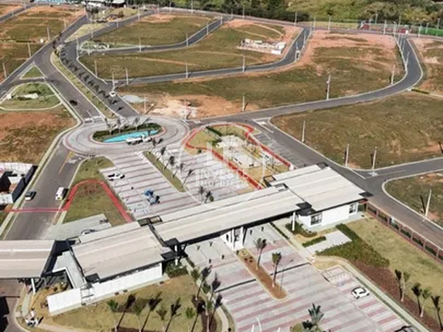 #373 - Casa em condomínio para Venda em Aparecida de Goiânia - GO - 2