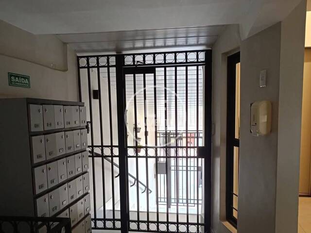 #451 - Apartamento para Venda em Goiânia - GO - 2