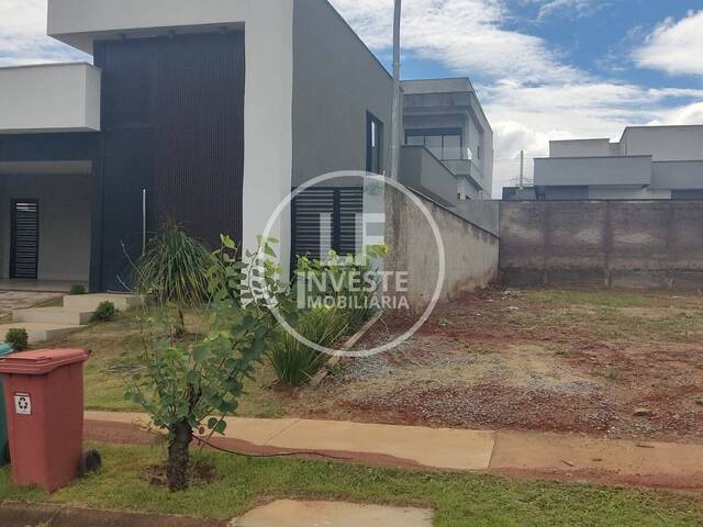 #461 - Terreno em condomínio para Venda em Aparecida de Goiânia - GO - 2