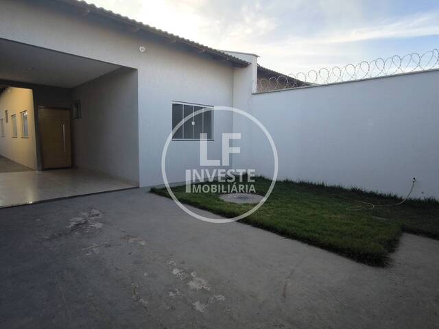 #242 - Casa para Venda em Aparecida de Goiânia - GO