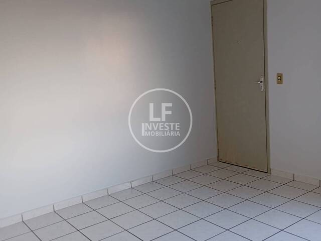 Apartamento para Venda em Goiânia - 4
