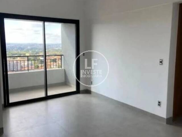 Apartamento para Venda em Goiânia - 4