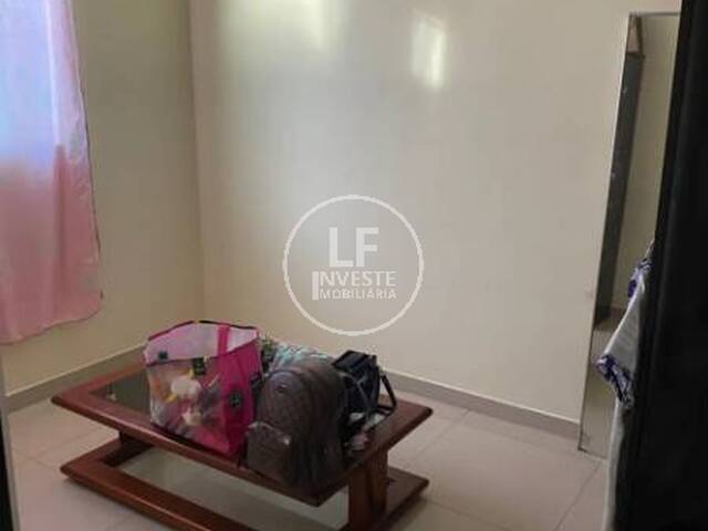 Apartamento para Venda em Goiânia - 4