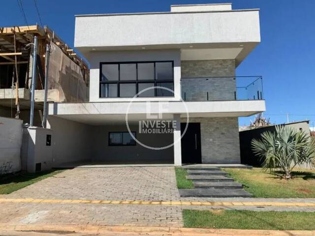 #588 - Casa para Venda em Senador Canedo - GO - 1
