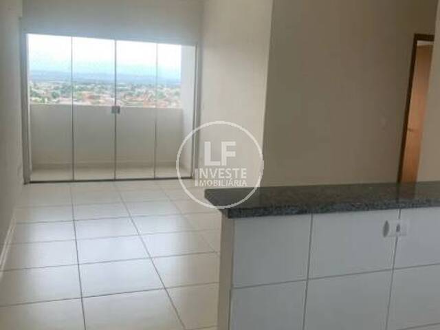 #611 - Apartamento para Venda em Aparecida de Goiânia - GO - 1