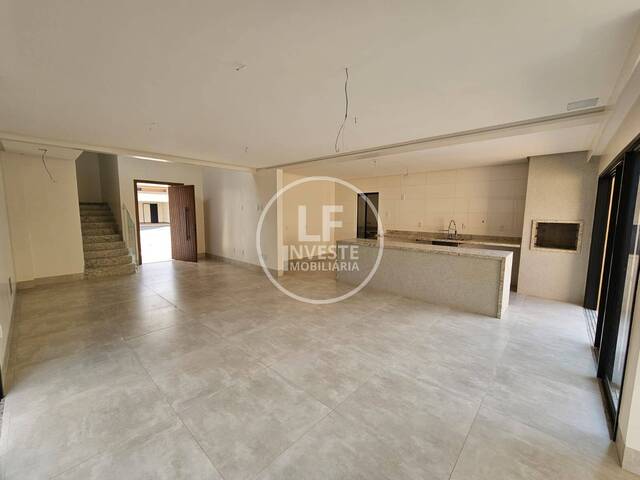 #629 - Casa em condomínio para Venda em Senador Canedo - GO - 3