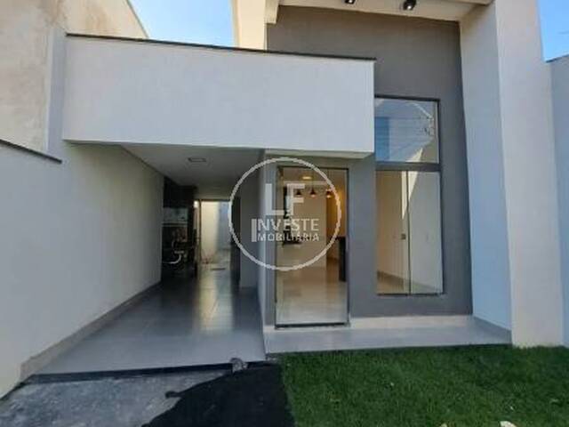 #636 - Casa para Venda em Senador Canedo - GO - 1
