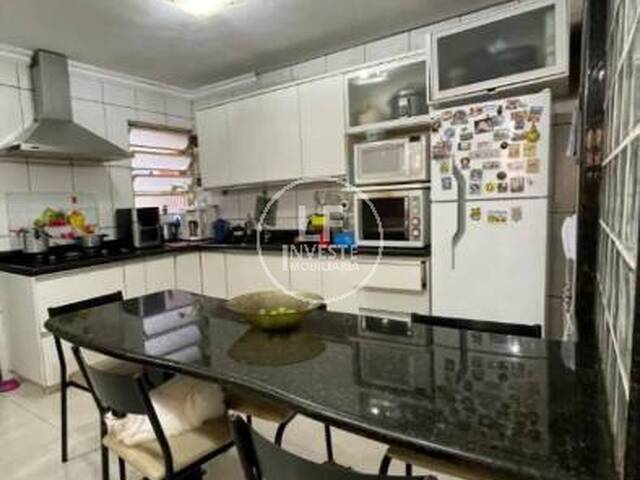 Apartamento para Venda em Goiânia - 4