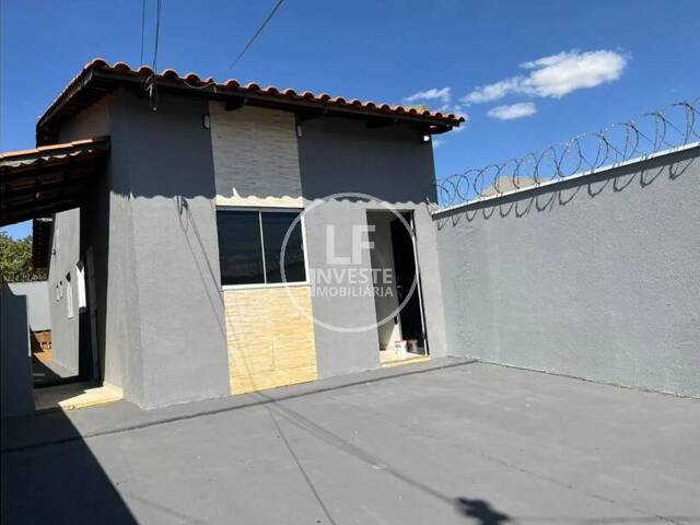 #656 - Casa para Venda em Goiânia - GO - 1
