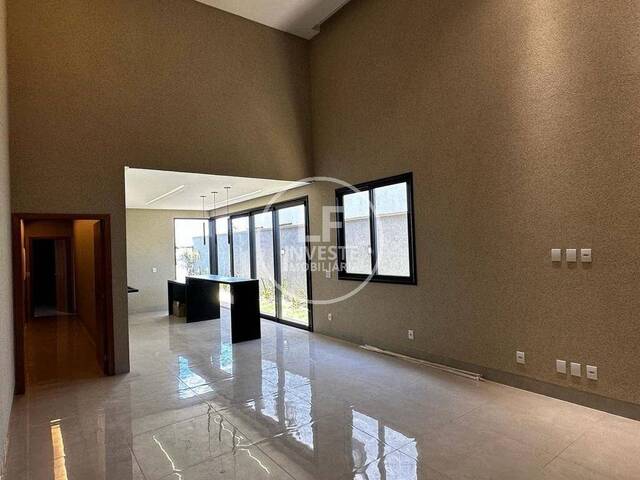 #664 - Casa para Venda em Aparecida de Goiânia - GO - 2