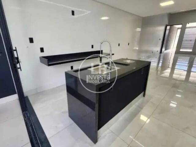 #672 - Casa para Venda em Goiânia - GO - 3