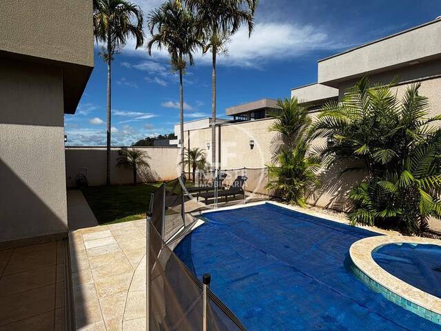 #675 - Casa para Venda em Goiânia - GO - 2