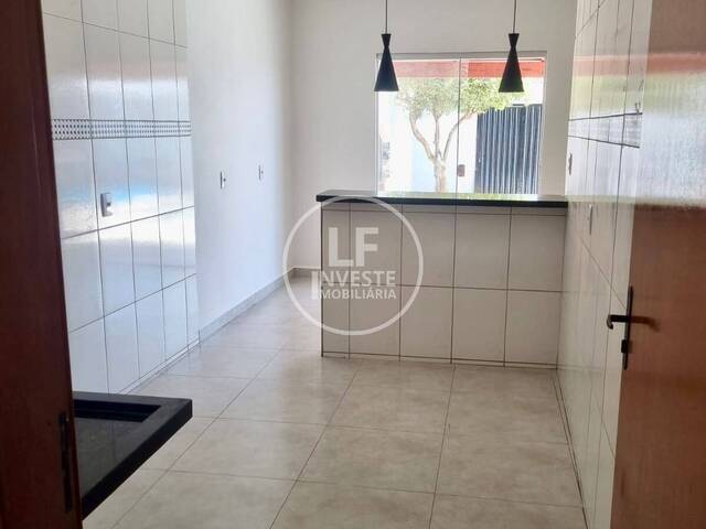 #680 - Casa para Venda em Senador Canedo - GO - 3