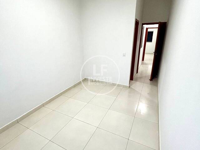 Casa para Venda em Senador Canedo - 5