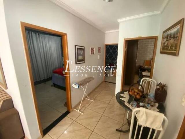 Casa para Venda em Aparecida de Goiânia - 4