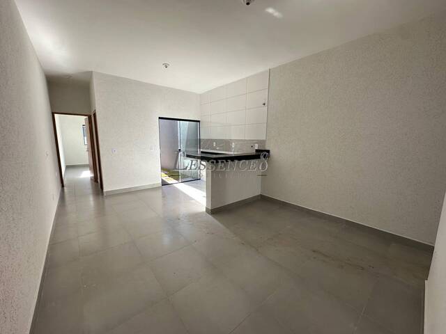 Casa para Venda em Goiânia - 4