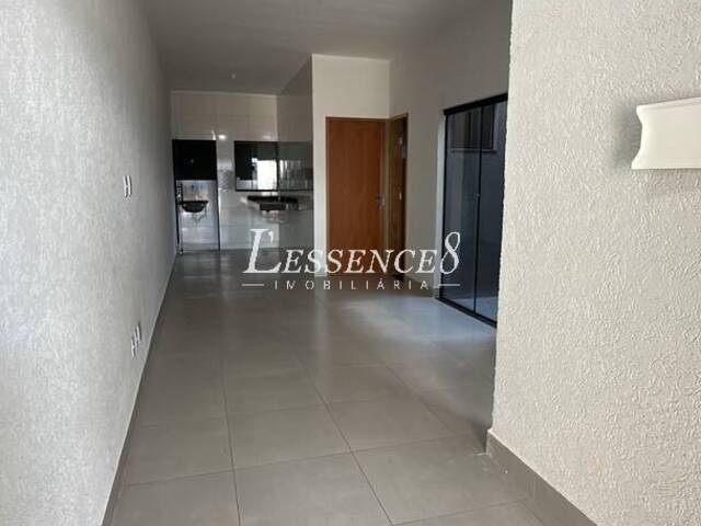 Casa para Venda em Goiânia - 2