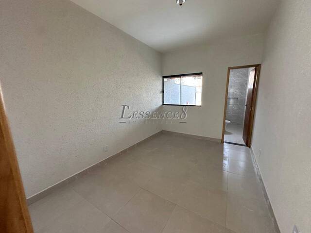 Casa para Venda em Goiânia - 5