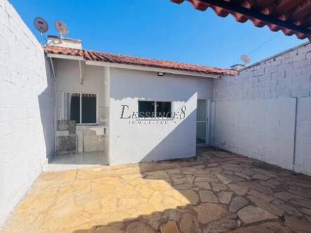 #806 - Casa em condomínio para Venda em Goiânia - GO - 1