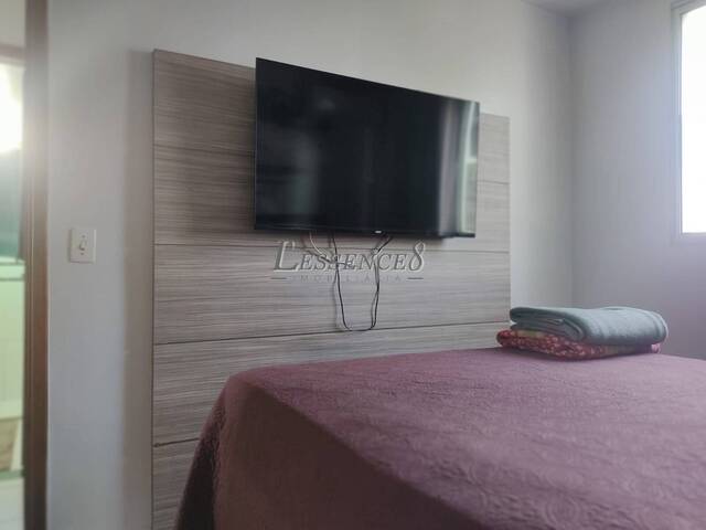 Apartamento para Venda em Aparecida de Goiânia - 3
