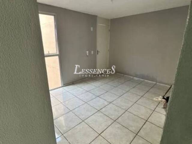 Apartamento para Venda em Goiânia - 4