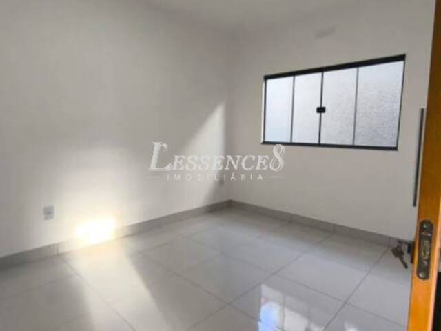 #854 - Casa para Venda em Aparecida de Goiânia - GO - 2